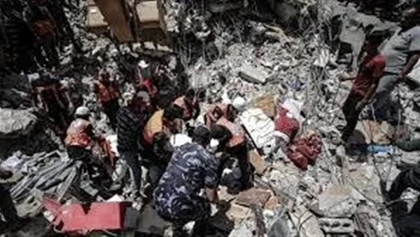 متحدث الصليب الأحمر الفلسطيني: الأوضاع الإنسانية في غزة تفوق الكارثة بمراحل.