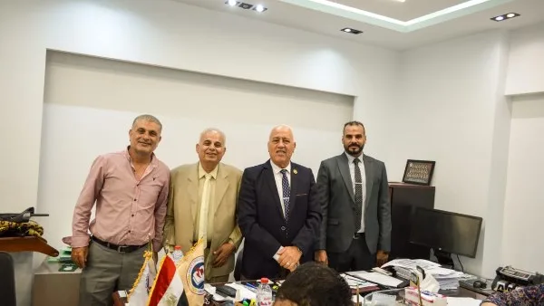 حزب المصريين الأحرار يتناول آخر تطورات حملة دعم مرشحه لمجلس الشيوخ في الإسكندرية حزب المصريين الأحرار يتناول آخر تطورات حملة دعم مرشحه لمجلس الشيوخ في الإسكندرية