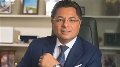 الإعلامي خالد أبو بكر يواجه أزمة صحية أثناء البث المباشر