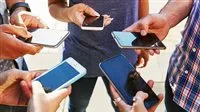 أزمة رسوم الهواتف المستوردة: ملاك المحلات يؤكدون أن تنفيذ القرارات عشوائي ويؤدي إلى إغلاق المتاجر