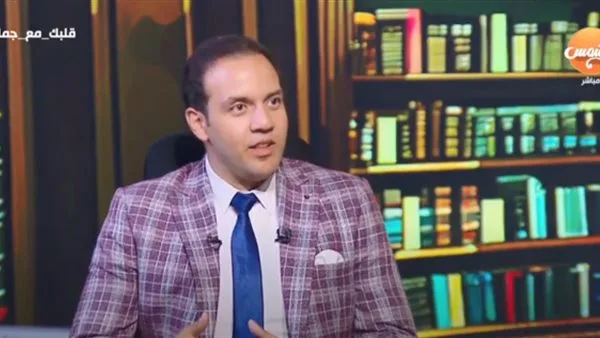 صدمة غير متوقعة.. طبيب يوجه نصيحة للمدخنين الذين تتجاوز أعمارهم الأربعين سنة