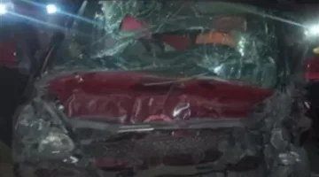 مصرع فرد وإصابة ستة آخرين جراء تصادم سيارتين في أسيوط