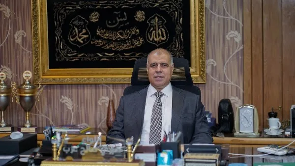 طفل يلقى حتفه جراء سقوطه من أعلى سطح مبنى خلال محاولة سرقة في أخميم بسوهاج