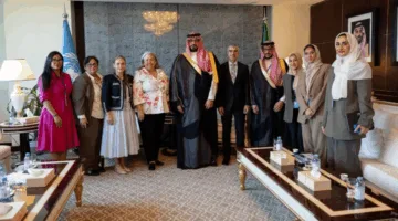 وزير الاقتصاد يجتمع مع وزيرة التنمية في بنما لاستكشاف طرق تعزيز التعاون في مجال التنمية المستدامة.