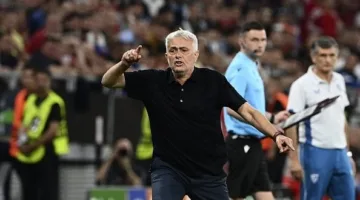 مورينيو: باريس سان جيرمان هو الفريق الحقيقي الفائز وتشيلسي سيتركز على بيع القمصان فقط.