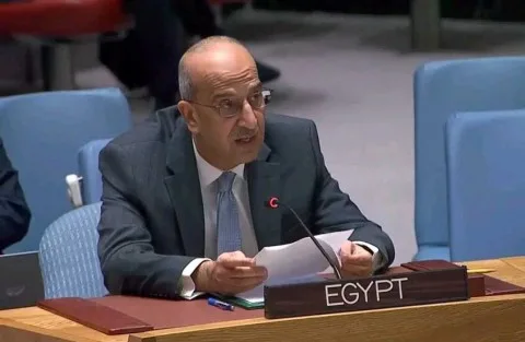 مصر تكشف عن خطة إسرائيلية قد تؤدي إلى تصعيد كبير في غزة وتؤكد رفضها القاطع لاقتراح نقل السكان إلى “المدينة الإنسانية” وأي محاولات للتهجير القسري للفلسطينيين. مصر تكشف عن خطة إسرائيلية قد تؤدي إلى تصعيد كبير في غزة وتؤكد رفضها القاطع لاقتراح نقل السكان إلى “المدينة الإنسانية” وأي محاولات للتهجير القسري للفلسطينيين.