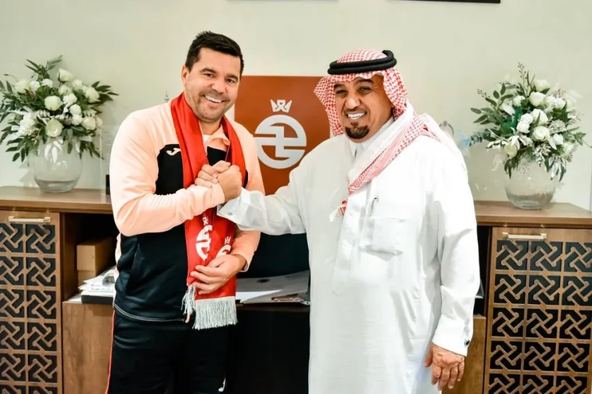 الخلود ينهي عقد كوزمين كونترا بعد أيام من توقيعه.