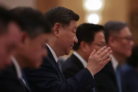 شي: يجب على بكين وبروكسل اختيار “الاستراتيجية الصحيحة”
