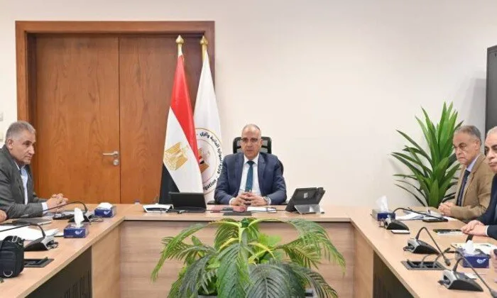 وزير الري: إعادة تأهيل 297 بوابة للترع و96 بدالة و45 صاولة بواسطة الجهود الذاتية