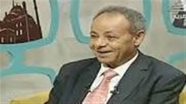 محمد نجيب وصراع رجال الثورة.. أستاذ تاريخ يكشف خفايا ثورة يوليو