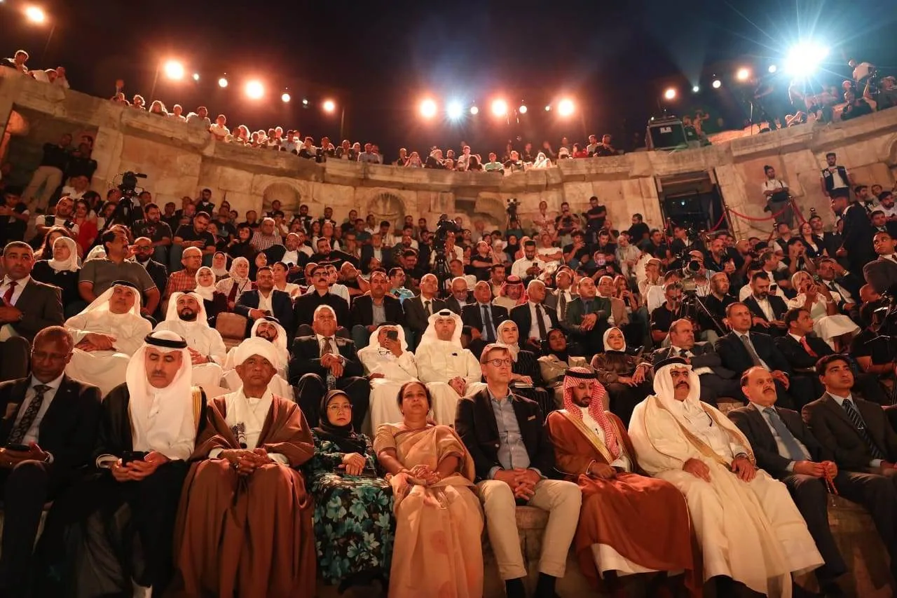 وزير الثقافة يشارك في تدشين مهرجان جرش للثقافة والفنون في الأردن وزير الثقافة يشارك في تدشين مهرجان جرش للثقافة والفنون في الأردن