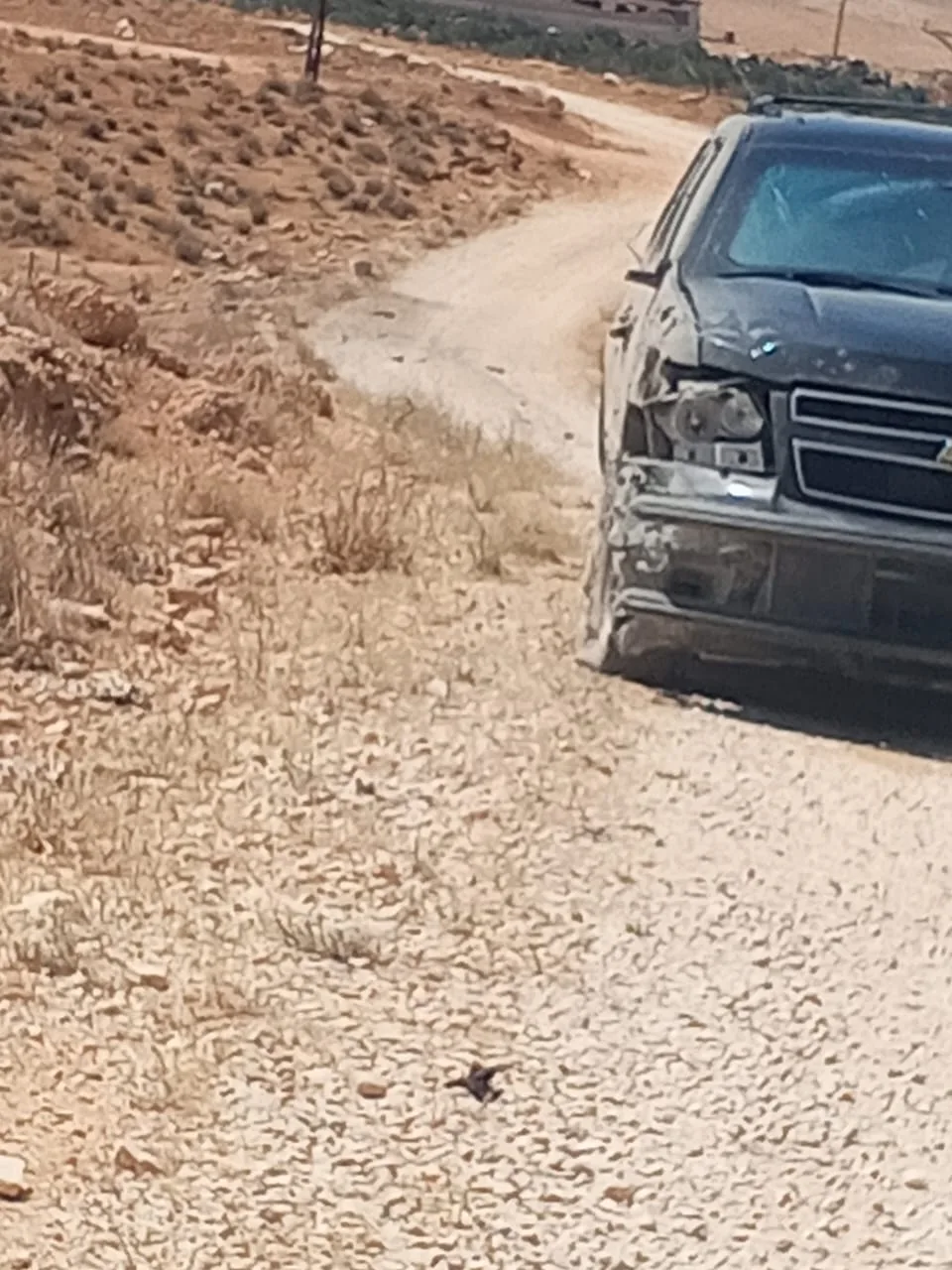 بالصور.. القوات المسلحة تقصف سيارة مطلوبين في البقاع