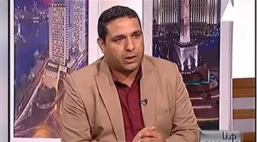 مدير تحرير “تحيا مصر” محمود فايد يتحدث لـ “هنا ماسبيرو”: من الضروري مراجعة صلاحيات الشيوخ، ودوريهم التشريعي والرقابي أقل أهمية من كونهم “عقلًا نيرًا”.
