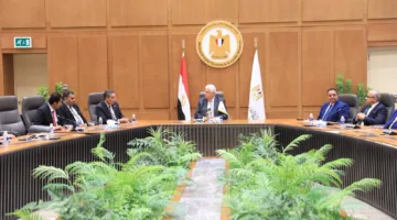 وزير التعليم العالي ي賞 الطلاب الفائزين في مسابقة “معًا” لمكافحة الأفكار الهدامة