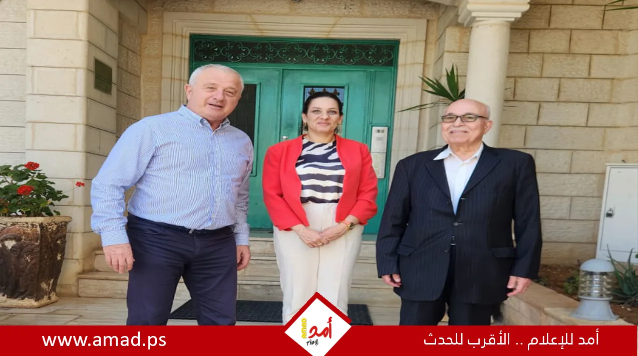 صالح رأفت يجتمع بسعادة سفير روسيا في فلسطين غوتشا بواتشيدزه صالح رأفت يجتمع بسعادة سفير روسيا في فلسطين غوتشا بواتشيدزه