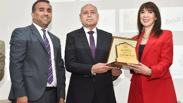 قطاع الصناعات الغذائية يكرم 15 شركة مصرية تعمل في تصدير الزيتون عالميًا.. التفاصيل هنا