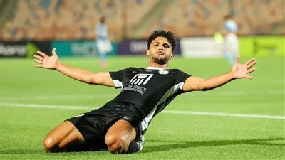 رئيس البنك الأهلي لـ “تحيا مصر”: الأهلي وبيراميدز يتنافسان على أسامة فيصل، والصفقة لم تُغلق بعد. رئيس البنك الأهلي لـ “تحيا مصر”: الأهلي وبيراميدز يتنافسان على أسامة فيصل، والصفقة لم تُغلق بعد.