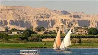 9 من أبرز محطات التوقف في رحلة نهر النيل تجمع بين المعالم التاريخية والمناظر الطبيعية الخلابة