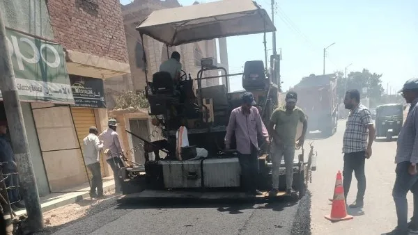 طريق الخادمية – سيدي غازي بطول 1.5 كم: محافظ كفر الشيخ يشرف على أعمال الرصف طريق الخادمية – سيدي غازي بطول 1.5 كم: محافظ كفر الشيخ يشرف على أعمال الرصف