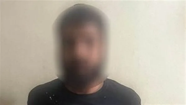 الداخلية تقبض على بلطجي في القليوبية بعد ظهوره في فيديو يبتز سائقي السيارات الداخلية تقبض على بلطجي في القليوبية بعد ظهوره في فيديو يبتز سائقي السيارات