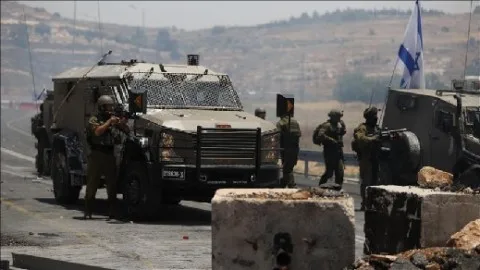 استشهاد شابين فلسطينيين برصاص الجيش الإسرائيلي مساءً قرب بيت لحم في جنوب الضفة الغربية المحتلة.. والاحتلال يقدم مبرراته.