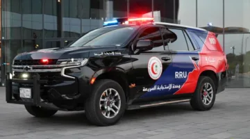 بكفاءة مهنية، الهلال الأحمر يُنقل مريضًا يعاني من مشاكل قلبية مباشرة إلى غرفة القسطرة في جدة.