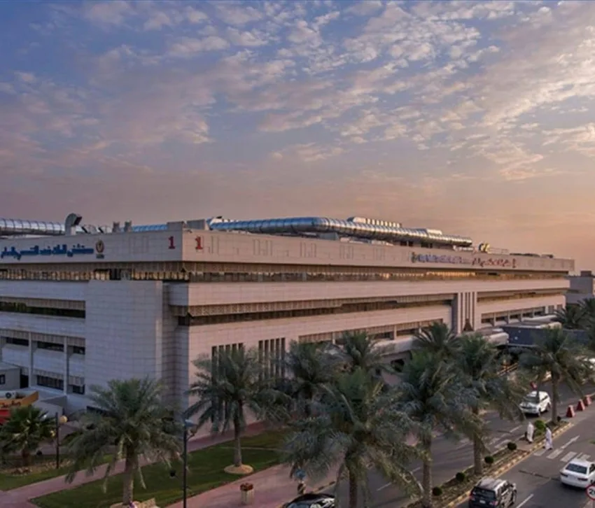 إعادة نظر طفلة بعد معالجة ورم في الشبكية بالدمام