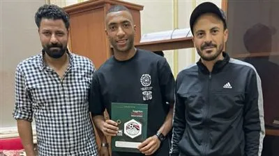 حرس الحدود يعزز تشكيلته في الدوري الممتاز بالتعاقد مع محمود البدري، ظهير أيسر نادي القناة حرس الحدود يعزز تشكيلته في الدوري الممتاز بالتعاقد مع محمود البدري، ظهير أيسر نادي القناة