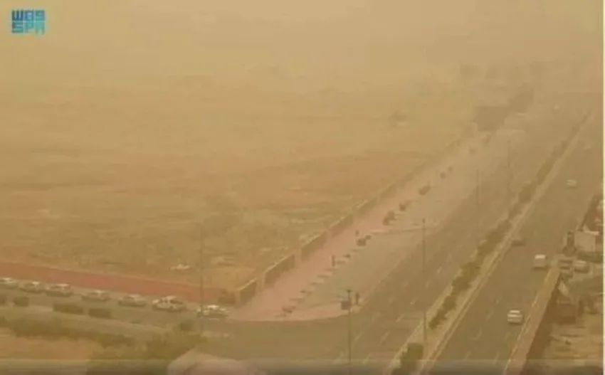 الأرصاد الجوية: هبوب رياح مثيرة للغبار في منطقة الباحة الأرصاد الجوية: هبوب رياح مثيرة للغبار في منطقة الباحة
