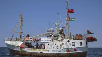 تحالف أسطول الحرية: فقدان الاتصال بسفينة “حنظلة”