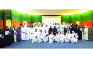 «دبي للإعلام» تُنهي برنامج «المستكشف الإعلامي» وتُحتفي بالطلاب والشباب المشاركين فيه.