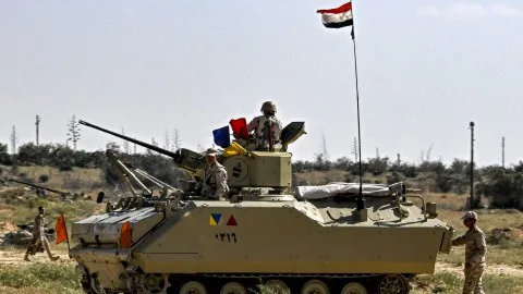 إدارة بايدن توافق على صفقات تسليح لمصر بقيمة 4.67 مليار دولار إدارة بايدن توافق على صفقات تسليح لمصر بقيمة 4.67 مليار دولار