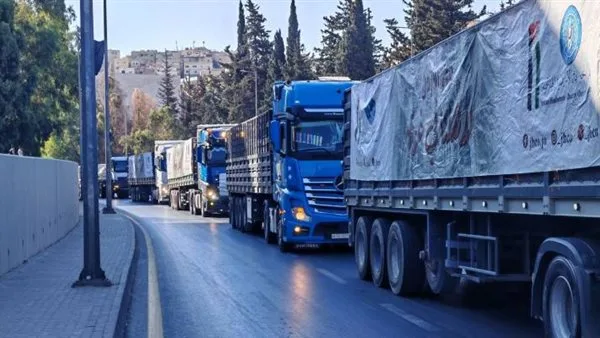 قافلة إغاثة أردنية تدخل غزة منذ قليل