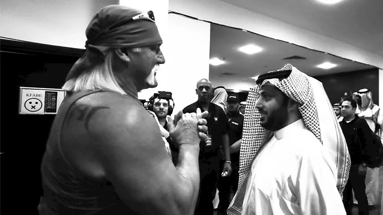 “تحدثت عنه عندما كنت في الثانية عشر من عمري”.. تركي آل الشيخ يكشف عن أول مقابلة له مع الراحل هولك