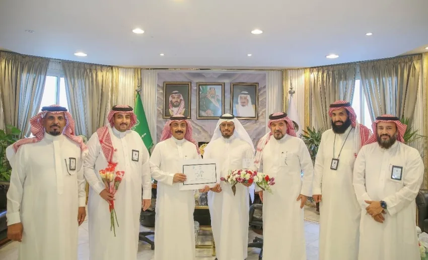 أمين الطائف يطلق مشروع “كن واعيًا” لتعزيز ثقافة سيبرانية مستدامة