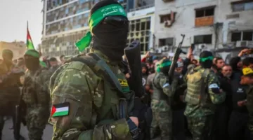 حماس تعلن عن استعدادها للحوار وتأكيدها على اتفاق دائم لوقف إطلاق النار في غزة.