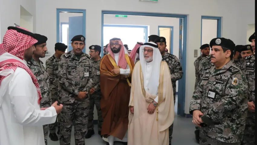 مدير السجون ورئيس جامعة الطائف يتبادلون الآراء حول تحسين الخدمات التعليمية والثقافية للنزلاء
