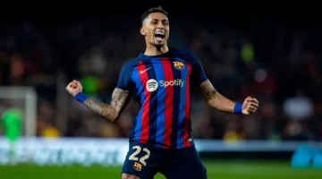 ريفالدو ينبه راشفورد: من الصعب استبعاد رافينيا من تشكيل برشلونة.