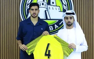 كلباء يوقع عقدًا مع اللاعب الإيراني سامداليري