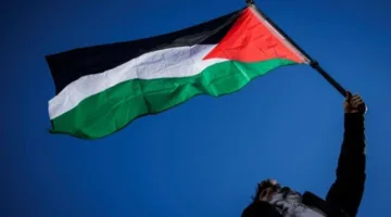 دولتان أوروبيتان تدعمان قرار فرنسا الاعتراف بدولة فلسطين