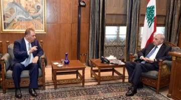 رئيس مجلس النواب اللبناني نبيه بري يستقبل السفير دبور في زيارة ختامية.