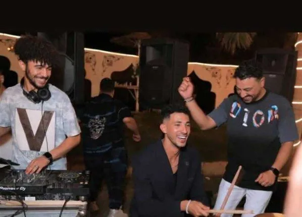 بعد أحداث الساحل.. أحمد فتوح يوجه كلمات غير متوقعة إلى منتقديه: ‘لماذا تجعلون الناس تكرهني؟’ بعد أحداث الساحل.. أحمد فتوح يوجه كلمات غير متوقعة إلى منتقديه: ‘لماذا تجعلون الناس تكرهني؟’