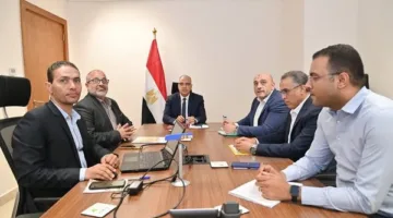 وزير الري يراقب جهود حماية السواحل المصرية