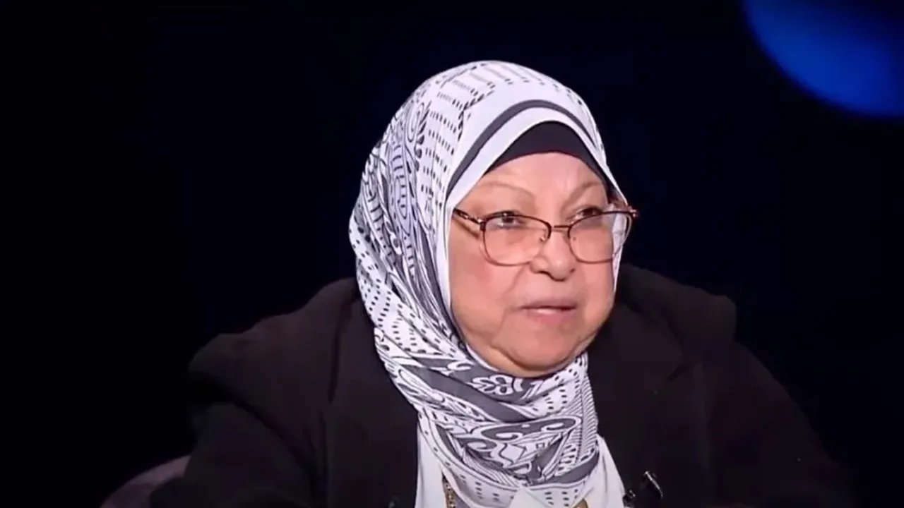 داعية تثير الجدل بقولها: “القرآن لا يحرم الحشيش بشكل صريح”