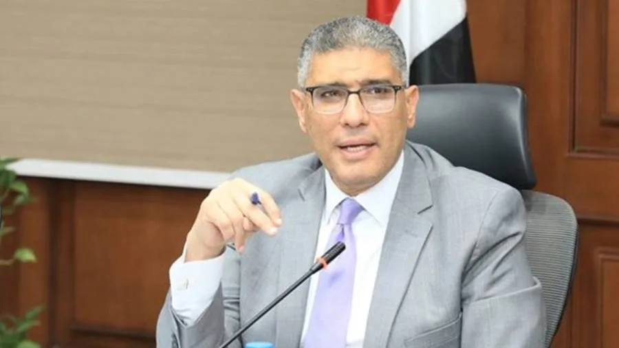 محافظ الجيزة يُصدر توجيهات للتعامل مع ظواهر الفوضى المرتبطة باستخدام السكوتر الكهربائي