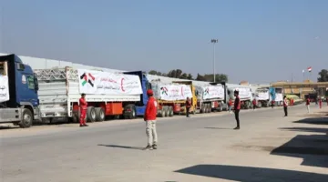 مصدر مصري: وصول 161 شاحنة إغاثة إلى غزة بدءًا من الأمس وحتى فجر اليوم