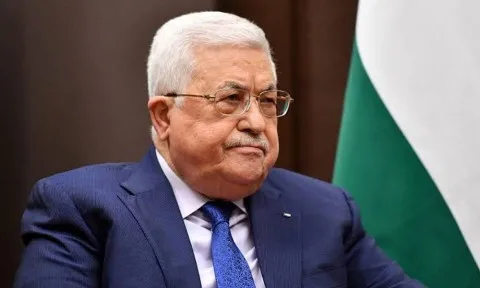عباس: اعتراف فرنسا بدولة فلسطين هو “نصر للعدالة الفلسطينية”