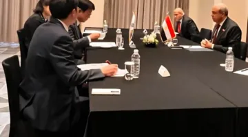 وزير الطيران المدني يجري اجتماعات ثنائية مع مسؤولي قطاع الطيران الكوري لاستكشاف آفاق التعاون.