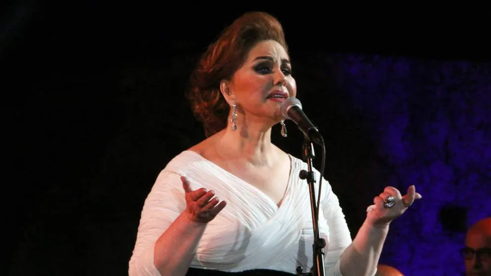 ميادة الحناوي إلى فضل شاكر: لقد اشتقنا لك كثيرًا.. فيديو يتلقى تفاعلًا كبيرًا ميادة الحناوي إلى فضل شاكر: لقد اشتقنا لك كثيرًا.. فيديو يتلقى تفاعلًا كبيرًا