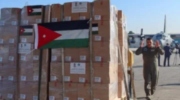 عودة إلى سيناريو “إسقاط المساعدات من الجو”: الأردن يسعى لتخفيف التعنت الإسرائيلي، ومسؤول يؤكد لـ”رأي اليوم” رغبتنا في استغلال الضغوط الدولية، مع إدخال المزيد من الشاحنات قدر المستطاع بعد توقف المفاوضات.